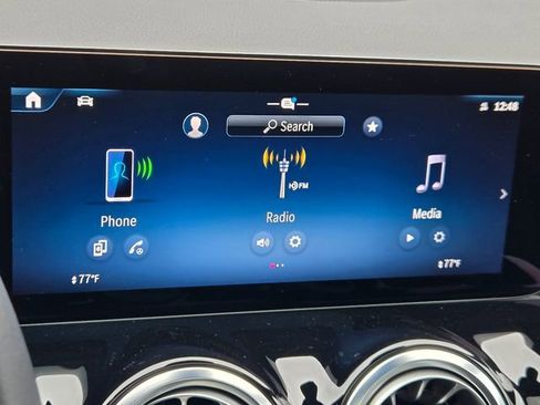 Certified 2025 Mercedes-Benz GLA 250 4MATIC image 26