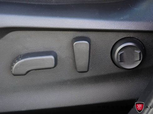 Used 2023 Subaru Forester Touring AWD/4WD image 18