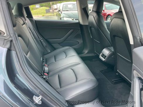 Used 2019 Tesla Model 3 Long Range image 9
