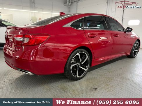 Used 2018 Honda Accord Sport image 7