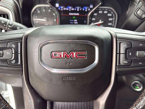 Used 2020 GMC Sierra 2500 AT4 w/ AT4 Premium Package AWD/4WD image 15