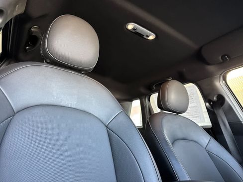 Used 2020 MINI Cooper 4-Door Hardtop FWD image 17