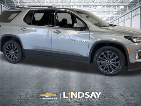 Certified 2023 Chevrolet Traverse RS w/ LPO, Floor Liner Package image 3