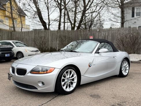 Used 2004 BMW Z4 2.5i image 3