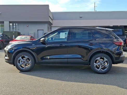 New 2026 Ford Escape ST-Line w/ Tech Pack #1 AWD/4WD image 11