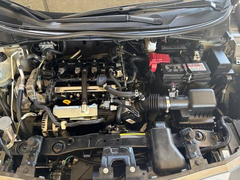 Used 2025 Nissan Versa SV FWD image 30