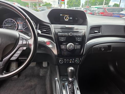 Used 2019 Acura ILX FWD image 7