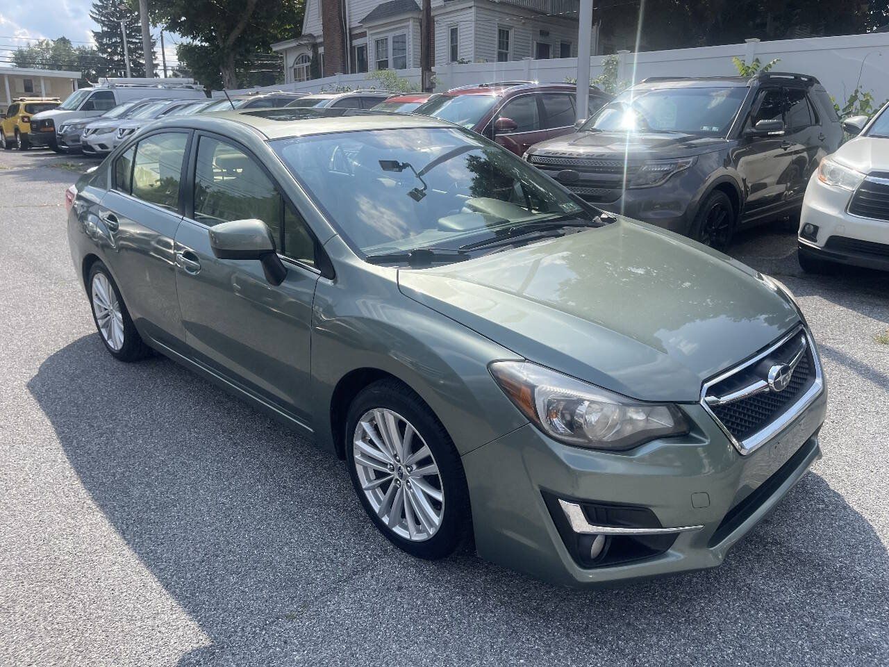 Used 2015 Subaru Impreza 2.0i Premium AWD/4WD image 4