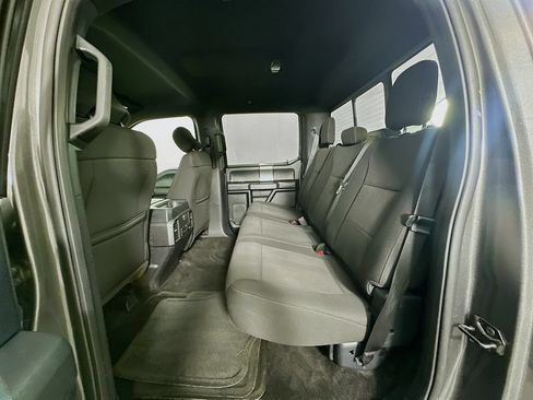 Used 2017 Ford F150 XLT w/ Equipment Group 302A Luxury AWD/4WD image 24