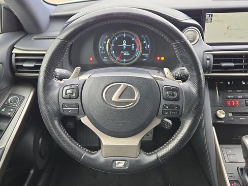 Used 2018 Lexus IS 300 IS 300 RWD image 18