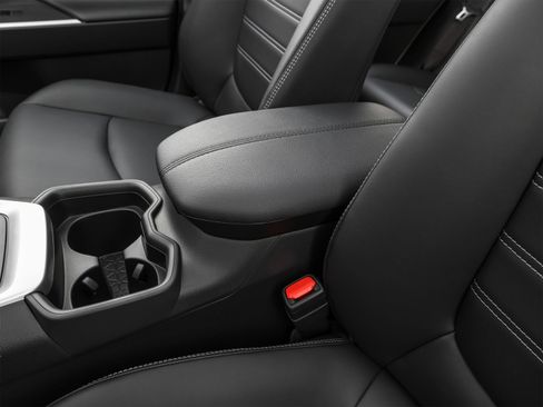 Used 2019 Toyota RAV4 XLE Premium FWD image 36