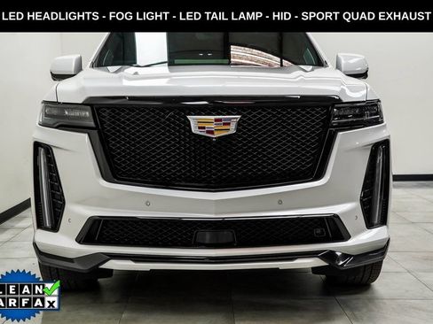 Used 2023 Cadillac Escalade ESV V AWD/4WD image 4