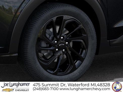 New 2027 Chevrolet Bolt RS w/ Technology Package FWD image 9