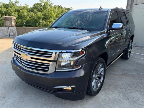 Used 2015 Chevrolet Tahoe LTZ AWD/4WD image 10