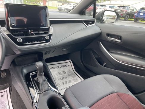 Used 2024 Toyota Corolla SE FWD image 18