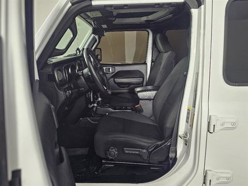 Used 2022 Jeep Wrangler Unlimited Sport image 24
