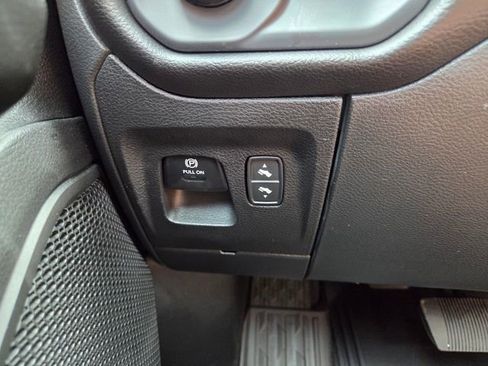 Used 2025 RAM 1500 Big Horn RWD image 22