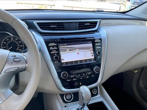 Used 2018 Nissan Murano Platinum image 6
