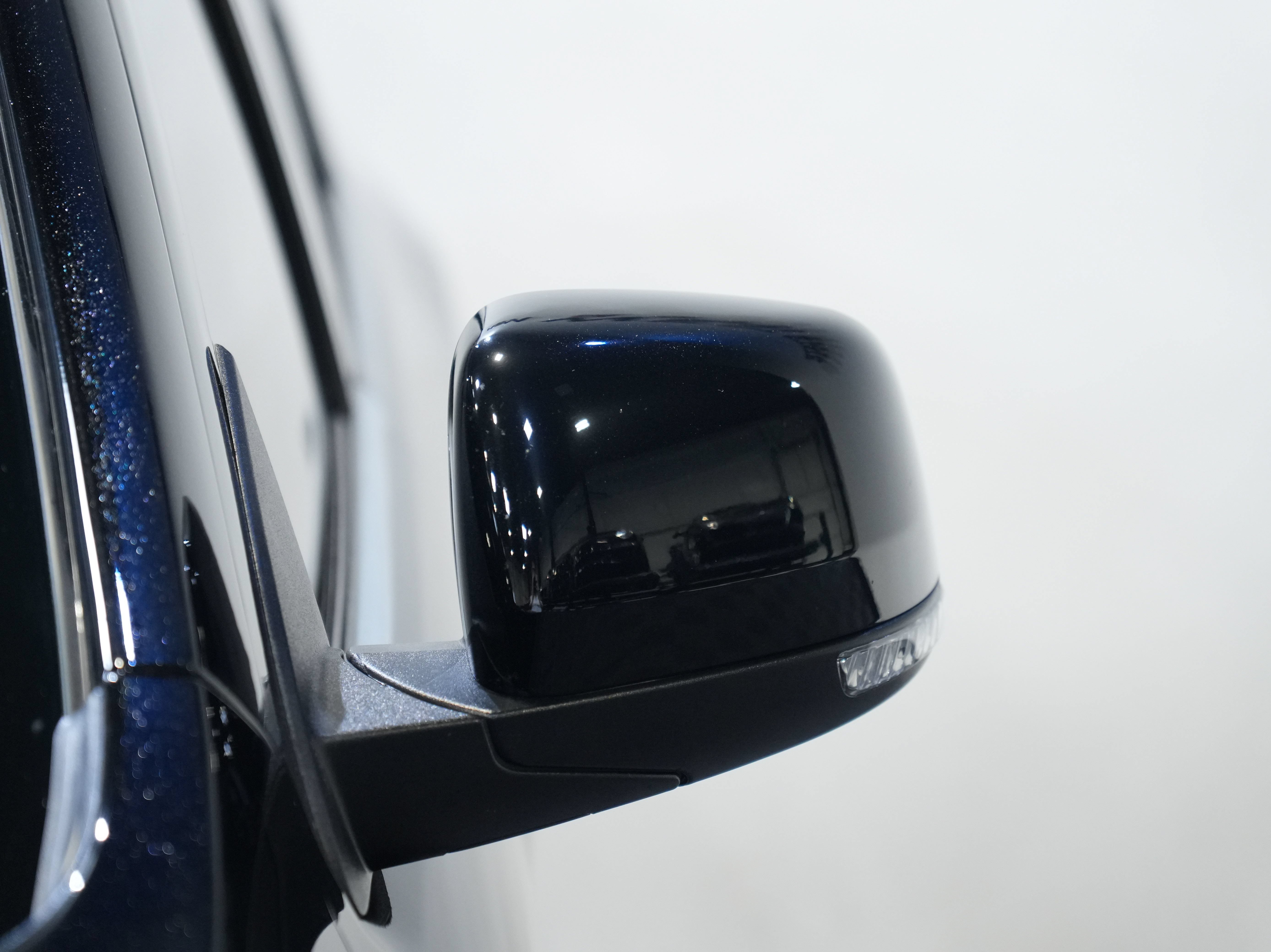 Used 2021 Dodge Durango SRT Hellcat w/ Technology Group AWD/4WD image 11