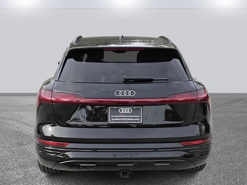 Used 2024 Audi Q8 e-tron Premium Plus image 5