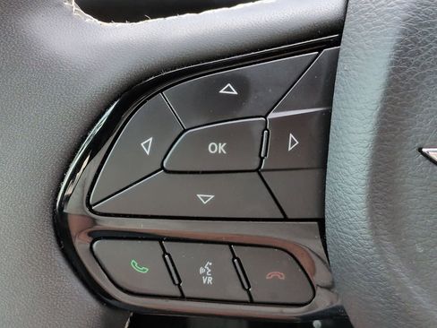 Certified 2024 Chrysler Pacifica Touring-L w/ S Appearance Package image 22