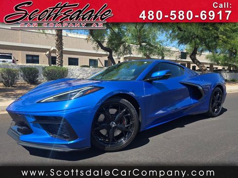 Used 2022 Chevrolet Corvette Stingray Preferred Cpe w/ Z51 Performance Package RWD image 1