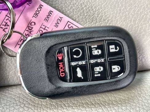 Certified 2025 Honda Odyssey EX-L image 21