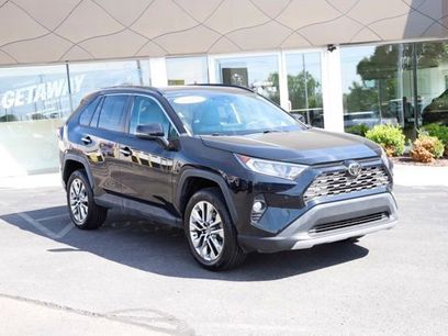 Used 2019 Toyota RAV4 Limited w/ Cold Weather Package