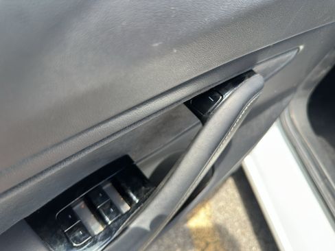 Used 2019 Tesla Model 3 RWD image 16