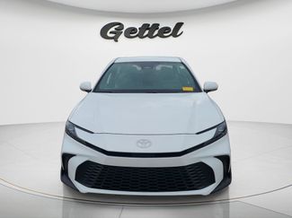 Used 2026 Toyota Camry SE w/ Convenience Package FWD video 2