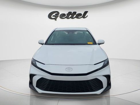 Used 2026 Toyota Camry SE w/ Convenience Package FWD image 2
