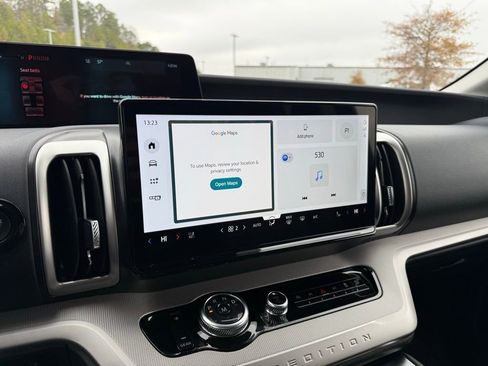 New 2026 Ford Expedition Max Active image 16