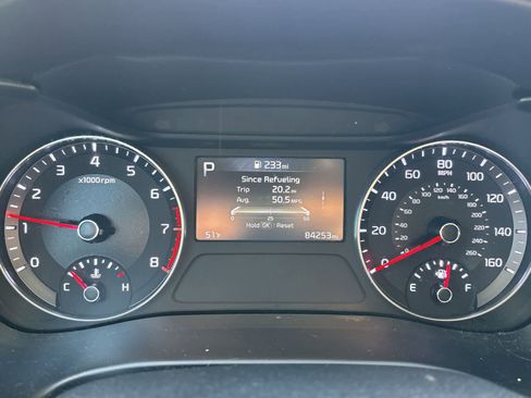 Used 2023 Kia Forte LXS image 9