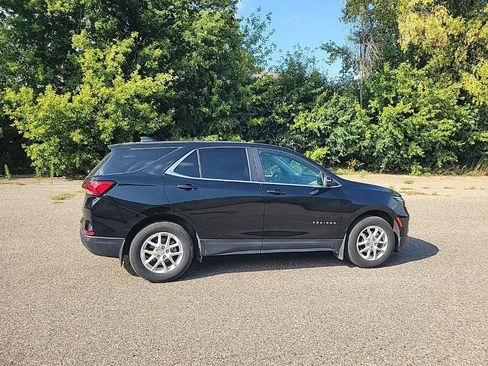 Used 2024 Chevrolet Equinox LT AWD/4WD image 8