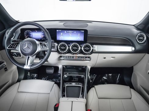 Certified 2026 Mercedes-Benz GLB 250 image 10