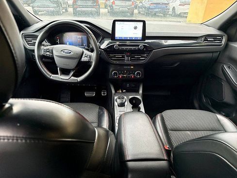 Used 2023 Ford Escape ST-Line Select image 11