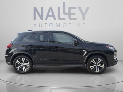Used 2020 Mitsubishi Outlander Sport SE AWD/4WD image 6