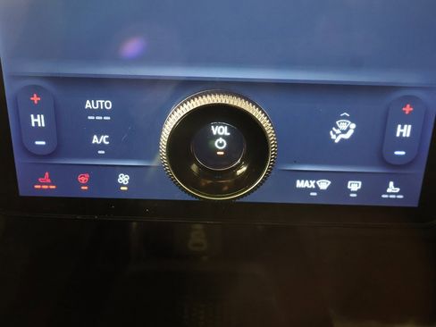 Used 2025 Ford Mustang Mach-E Premium image 50