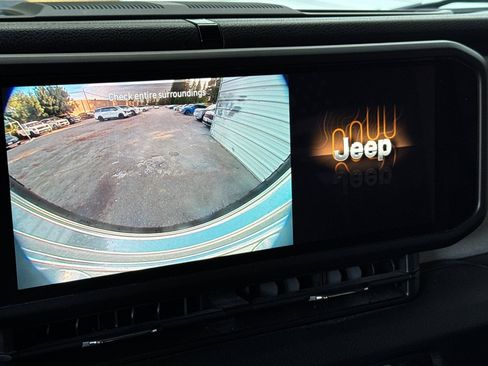 Used 2024 Jeep Wrangler Sport image 17