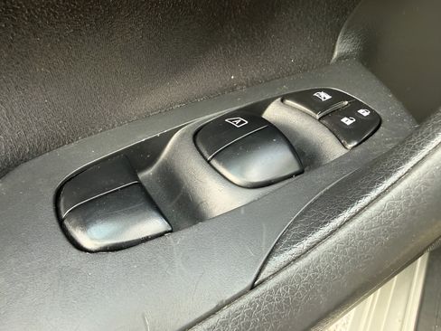 Used 2015 Nissan Altima 2.5 S w/ Power Driver Seat Package FWD image 24