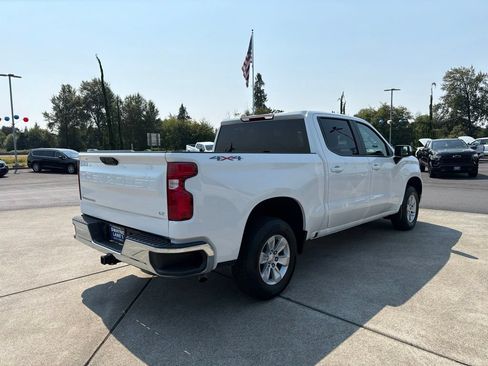 Used 2025 Chevrolet Silverado 1500 LT w/ Protection Package AWD/4WD image 6
