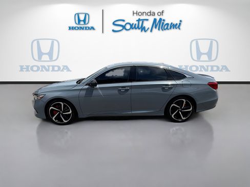 Used 2022 Honda Accord Sport image 4