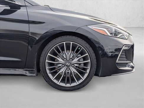 Used 2017 Hyundai Elantra Sport image 22
