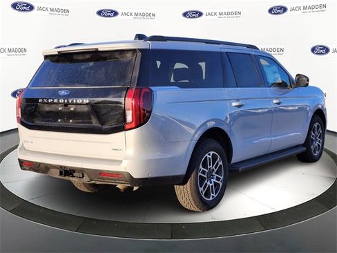 New 2025 Ford Expedition Max Active image 4