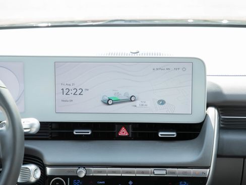 Certified 2024 Hyundai Ioniq 5 SEL AWD/4WD image 14