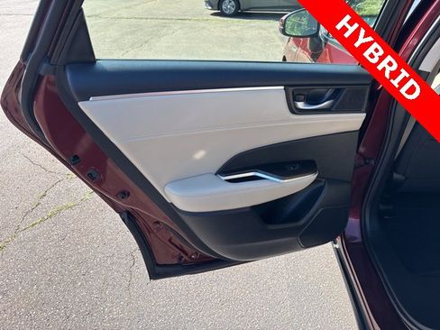 Used 2020 Honda Clarity Plug-In Hybrid image 10