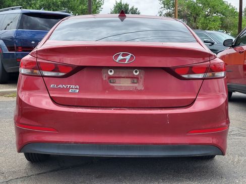 Used 2017 Hyundai Elantra SE FWD image 16