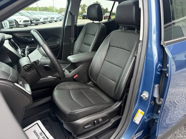 Certified 2024 GMC Terrain SLT w/ LPO, Floor Liner Package AWD/4WD image 14