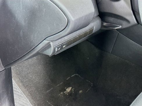 Used 2024 Toyota Corolla LE image 10