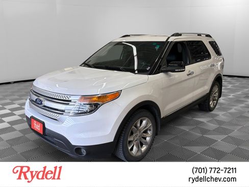 Used 2013 Ford Explorer XLT AWD/4WD image 1